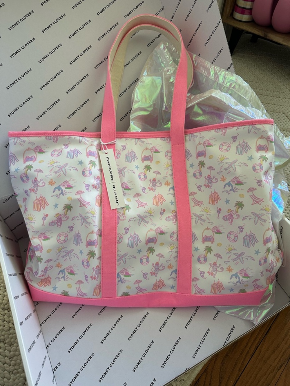Stoney Clover Lane Roller Rabbit Hotel Tropical Tote - Picture 3 of 5